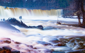 Keila juga värvides